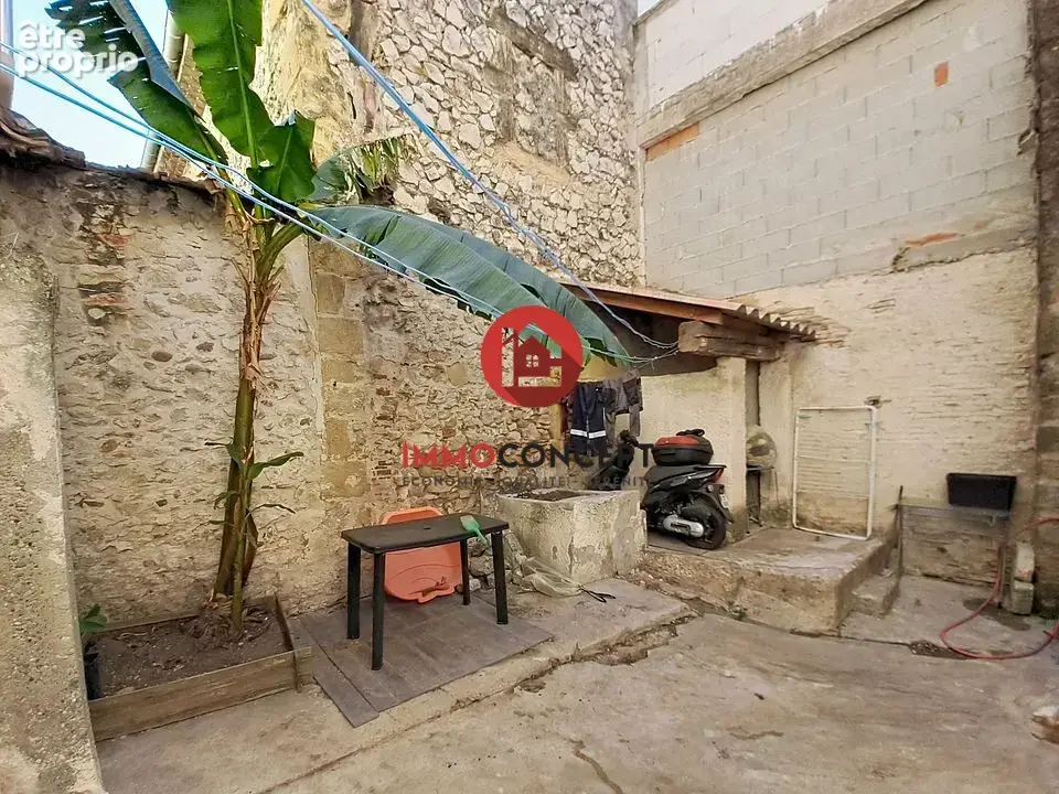 Photo Maison à Roquemaure au prix de 140 000€