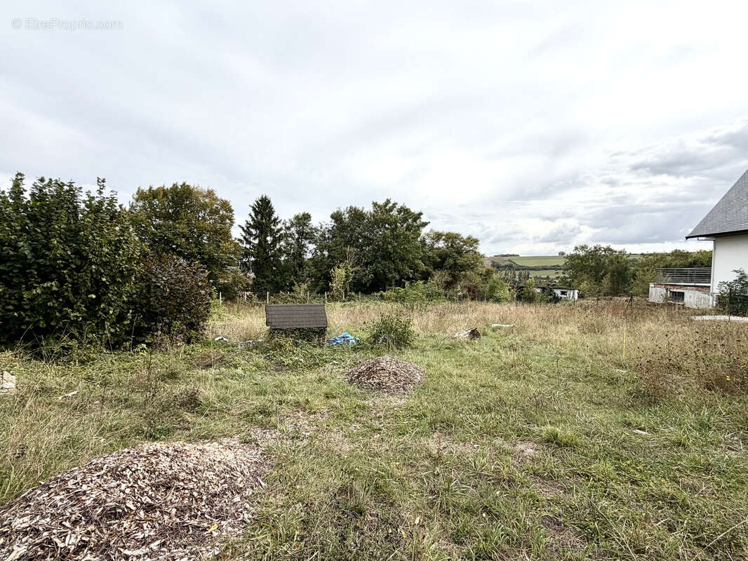 Terrain a bâtir de 1062m2 situe dans une impasse a beauvais - photo 3