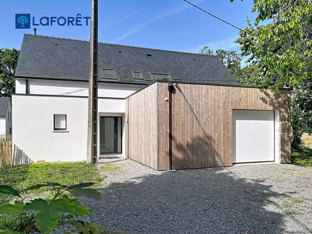 Maison à GUIDEL