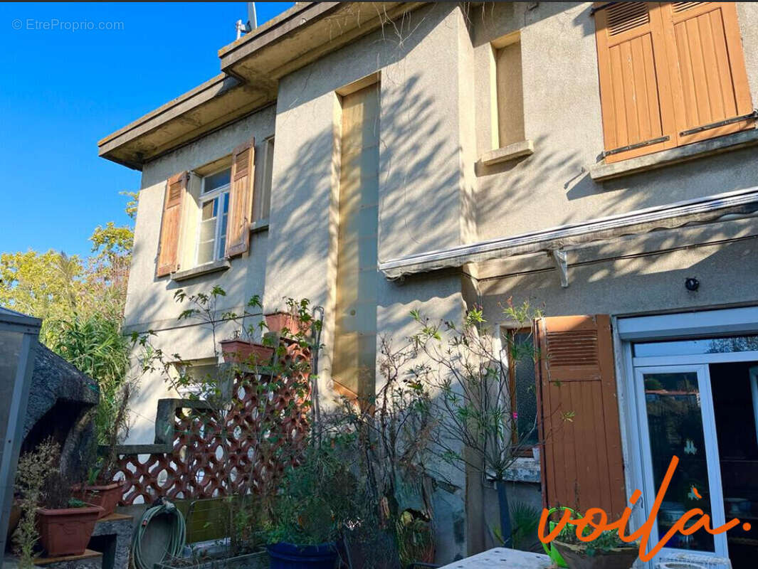 Appartement à CARCASSONNE