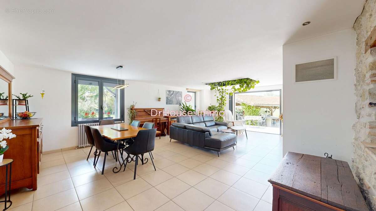 Maison 224 m² à Fiac  - photo 16