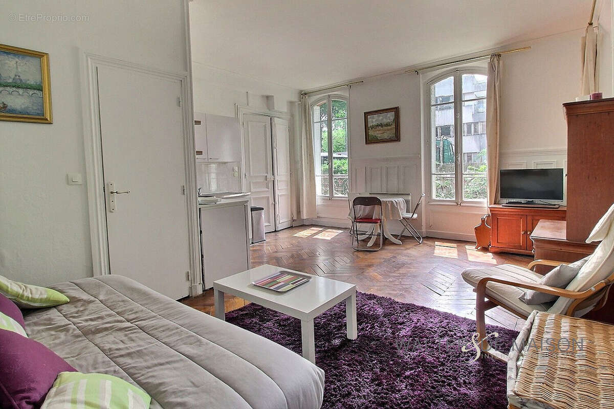 Appartement à VERSAILLES