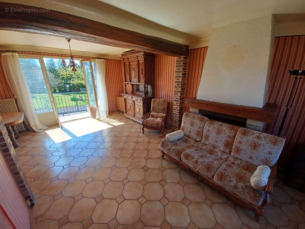 Maison à POUGUES-LES-EAUX