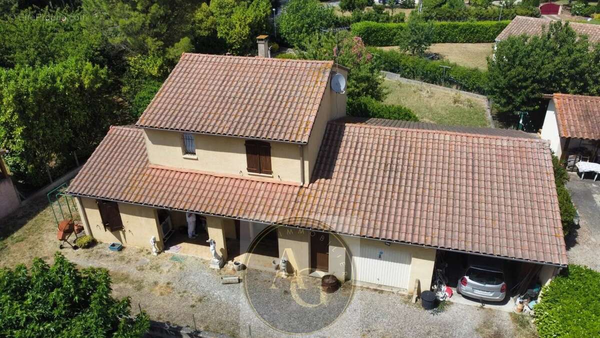 Maison à FENDEILLE
