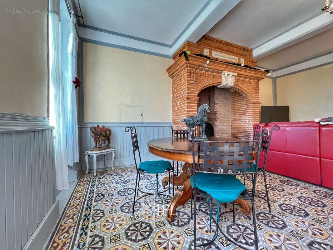 n°6 - Maison à VERDUN-SUR-GARONNE