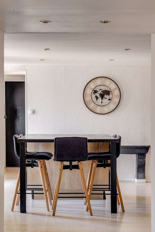Maison 137 m² à Bonnevaux  - photo 4