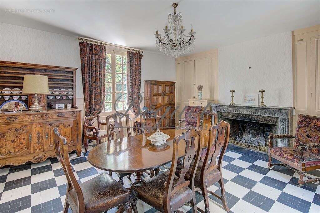 Maison à JOUE-LES-TOURS