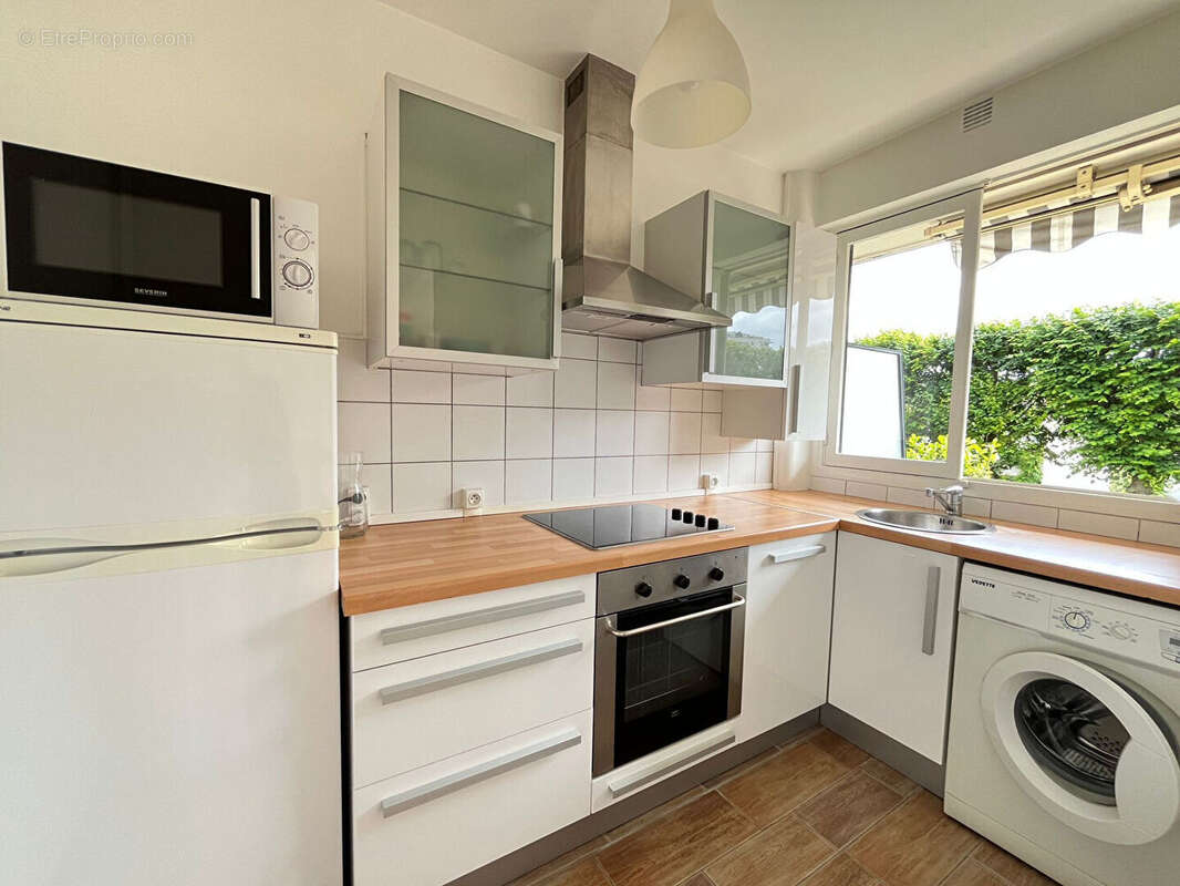Appartement à SURESNES