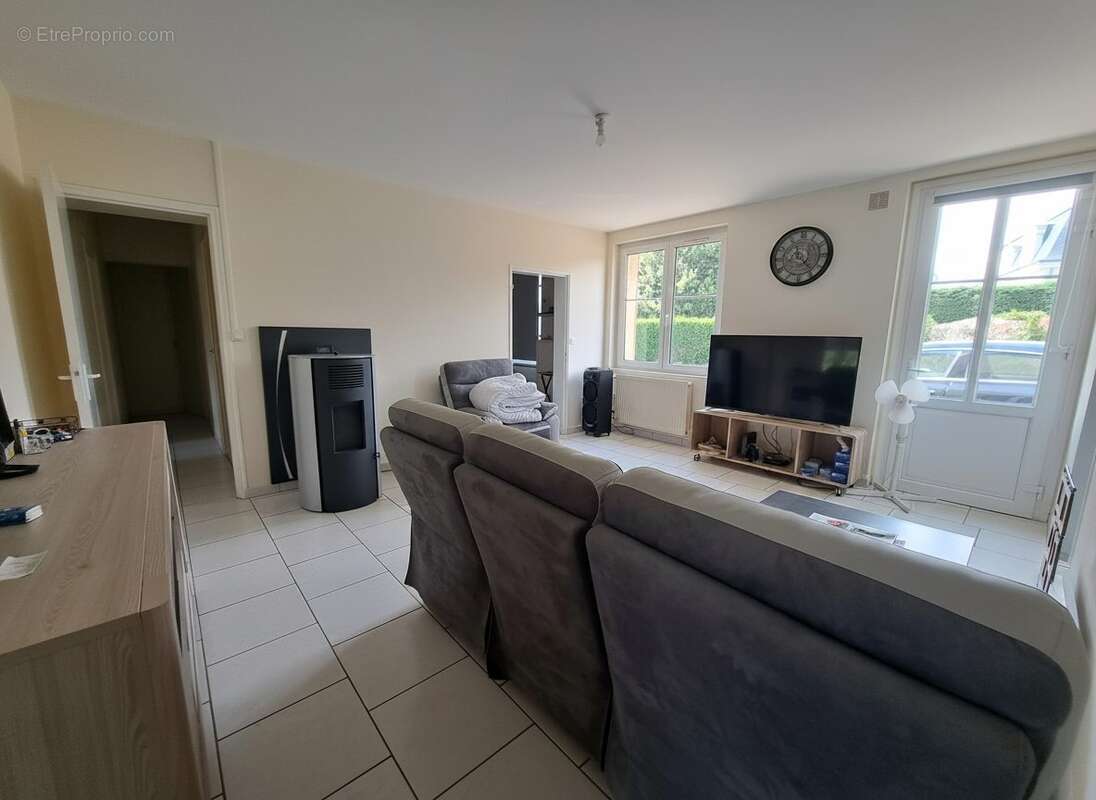 Maison 88 m² à Brion  - photo 5