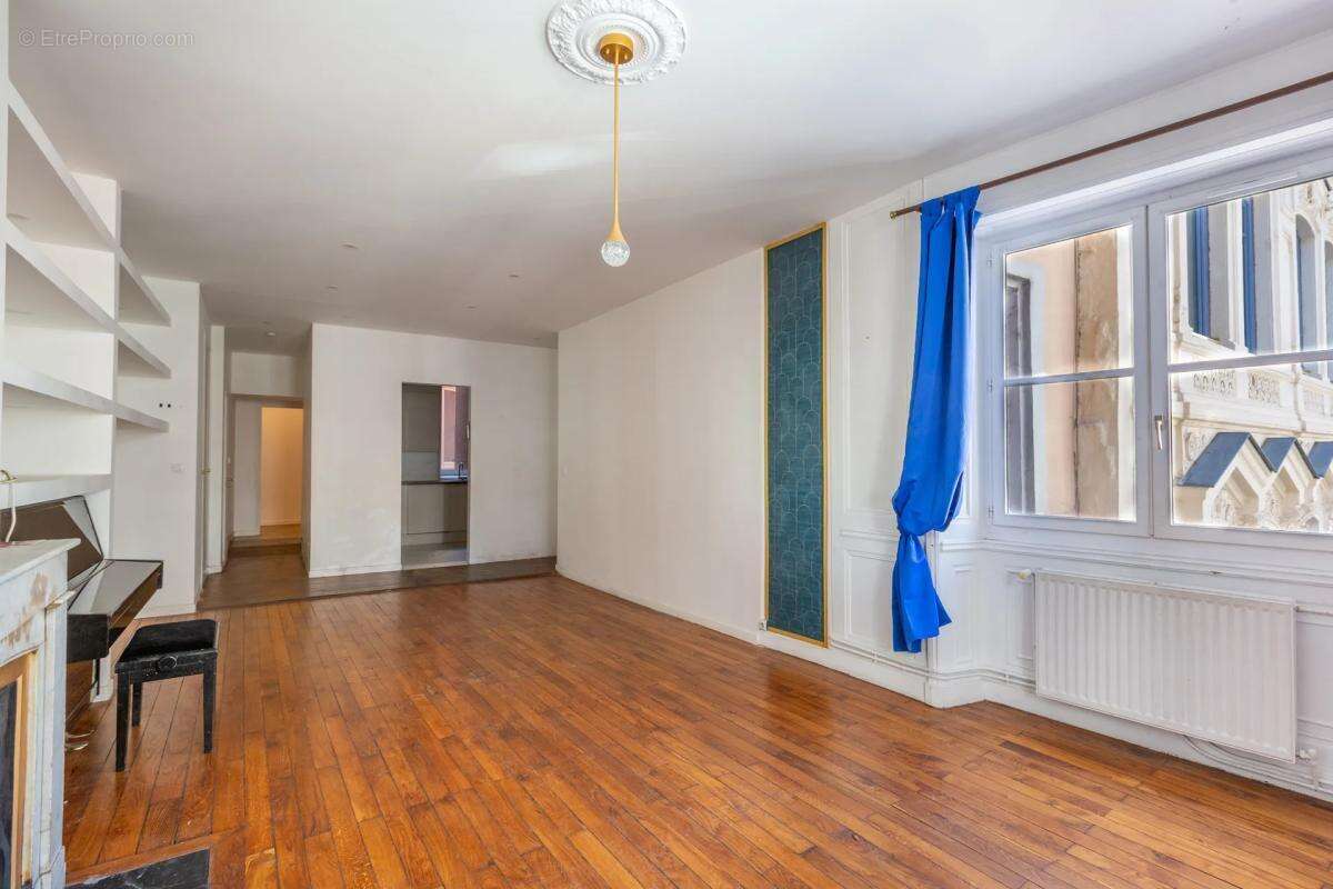 Appartement familial rénové de 107 m² - Coeur Presqu'Île Lyon 1er - photo 8