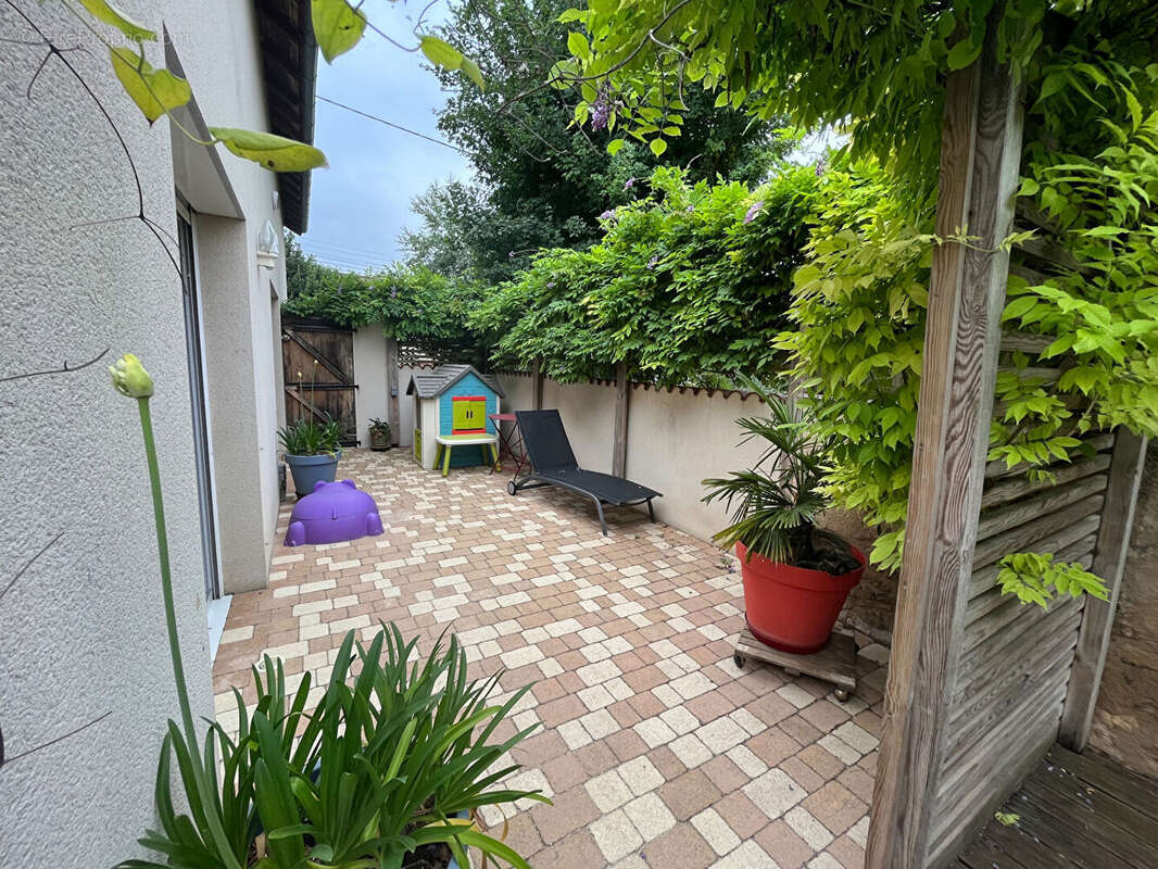 Maison à BUXEROLLES