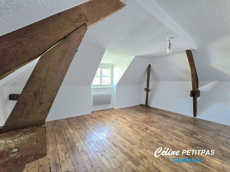 Appartement à MONTFORT-SUR-MEU