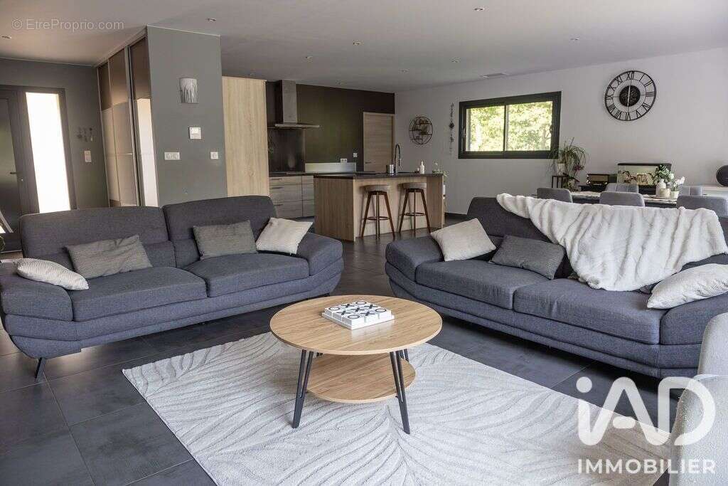 Maison 149 m² à Arles-Sur-Tech  - photo 9