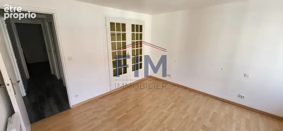 En hyper centre  ville de dieppe, appartement de type f4  avec ascenseur vue sur rue - photo 9