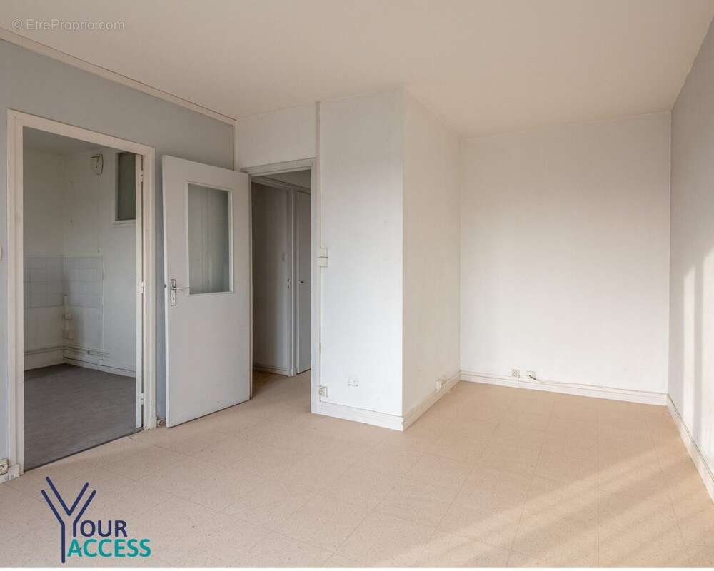 Appartement à GRIGNY