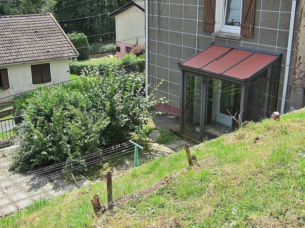 Maison à ETIVAL-CLAIREFONTAINE