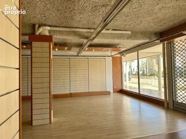 Commerce 838 m² à Malemort-Sur-Correze  - photo 3