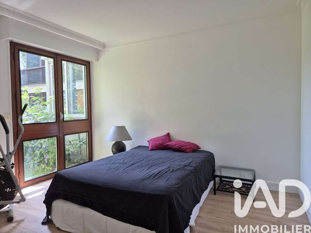 Photo 8 - Appartement à JOUY-EN-JOSAS
