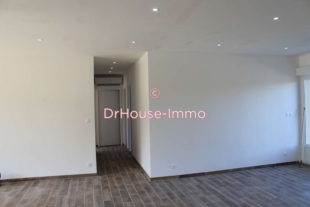 Maison 117 m² à Saint-Michel  - photo 17
