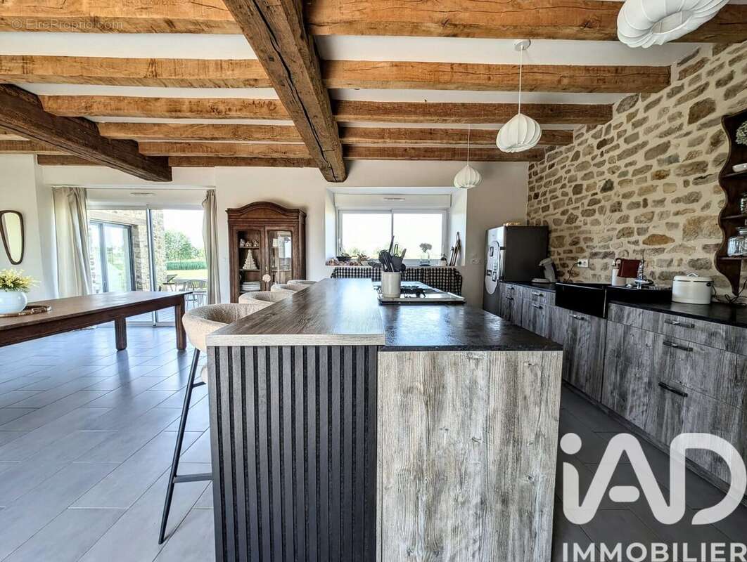 Photo 7 - Maison à VAL-D'IZE