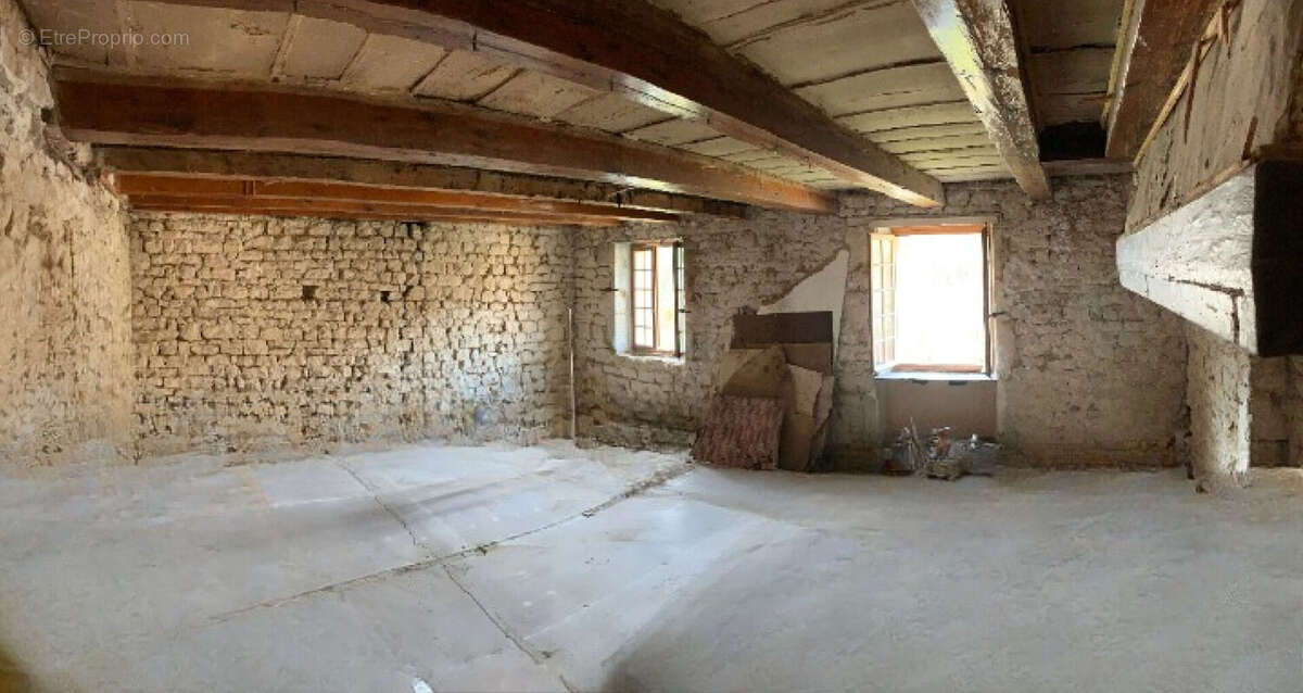 Maison à VUILLAFANS
