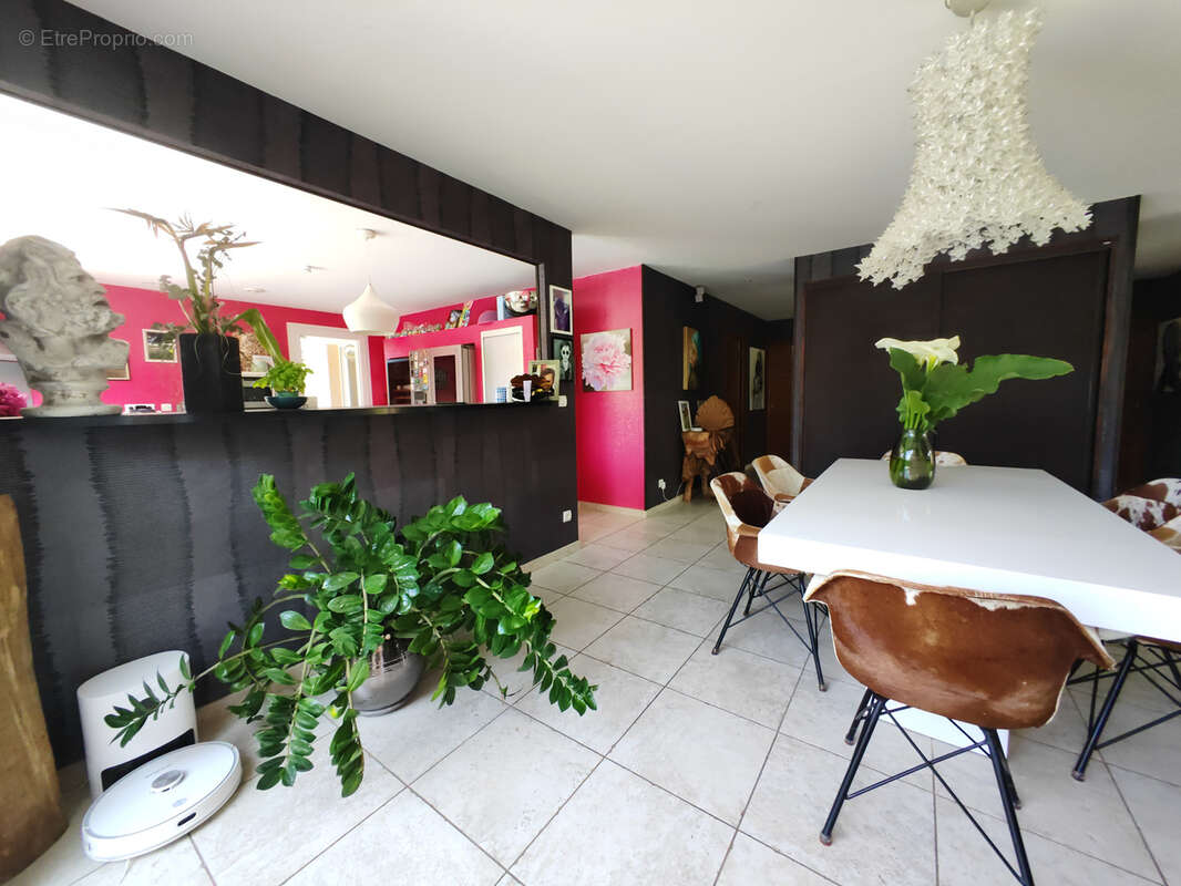 Maison à GANNAT
