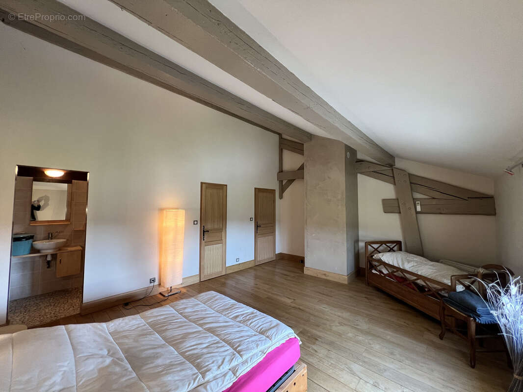 Maison à PUISSERGUIER