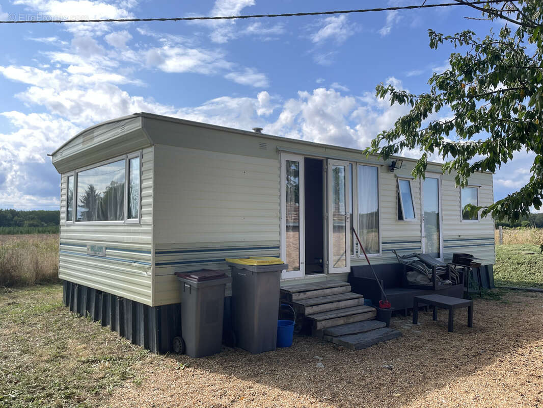 Maison à DENEZE-SOUS-LE-LUDE