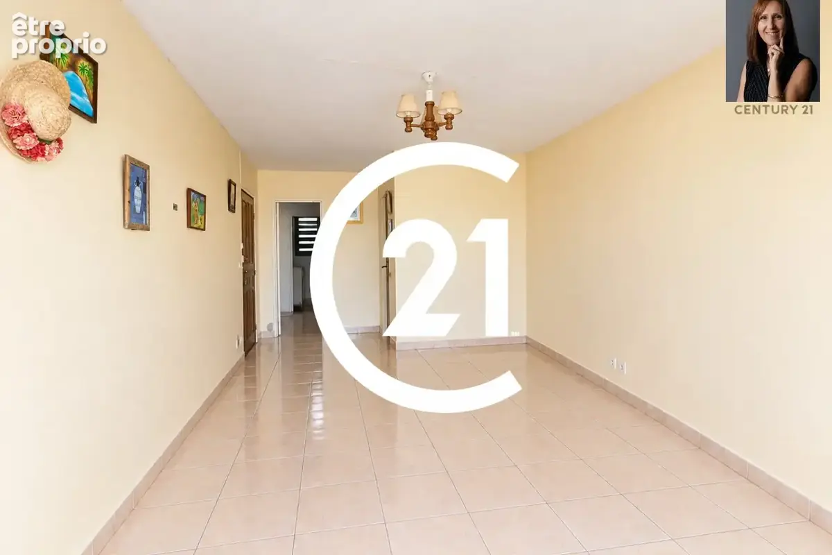 Appartement 1 pièce 39 m² à vendre à Fort-De-France (97200) - photo 3