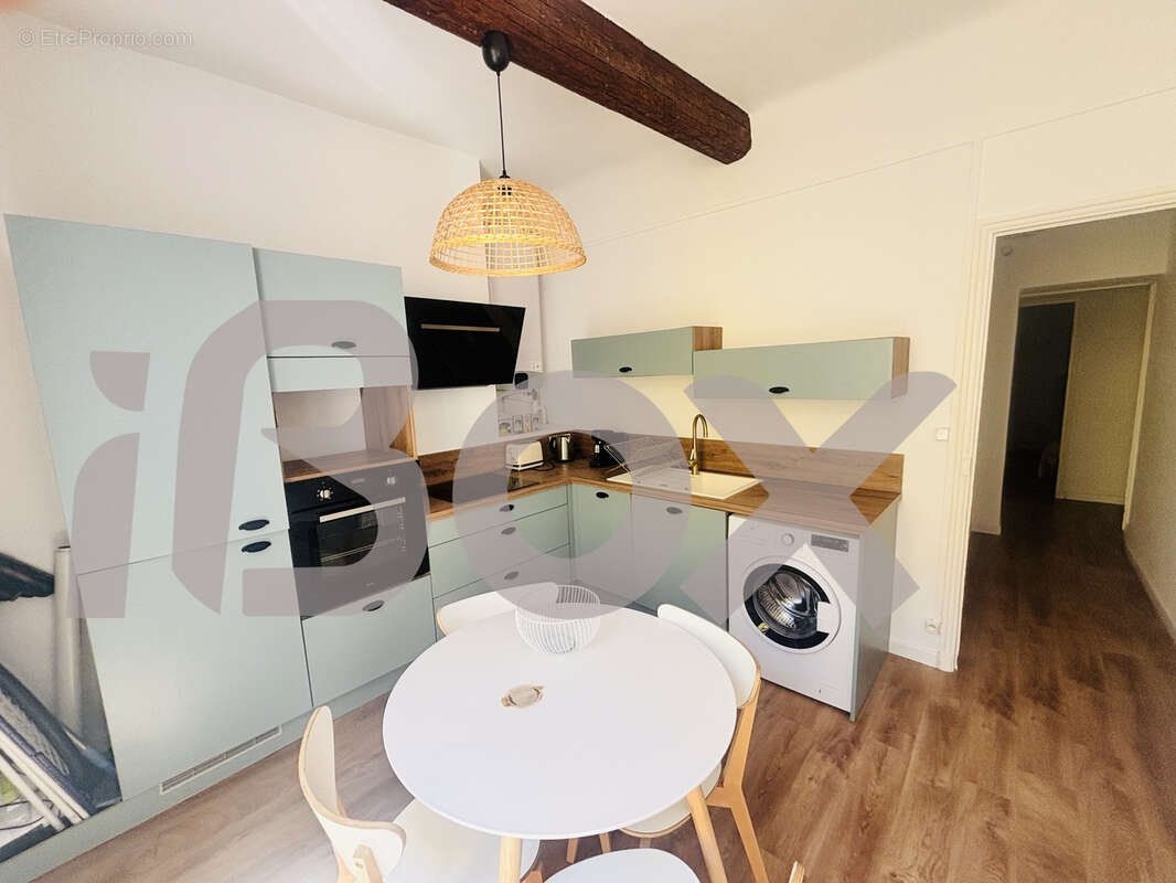 Appartement à HYERES