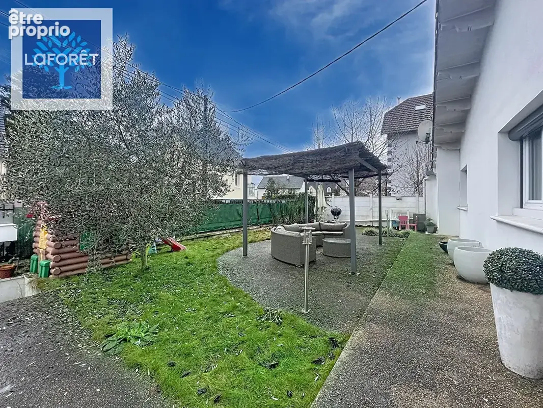 Maison Parmain 4 pièce(s) 111 m2 - photo 10
