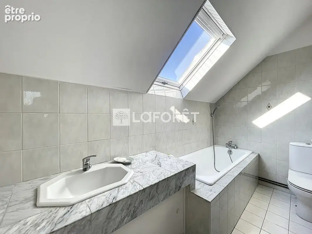 Laforêt Luzarches - Maison individuelle familiale sur Chaumontel de 168 m2 environ - photo 13