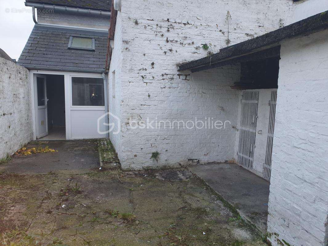 Maison à ORIGNY-SAINTE-BENOITE