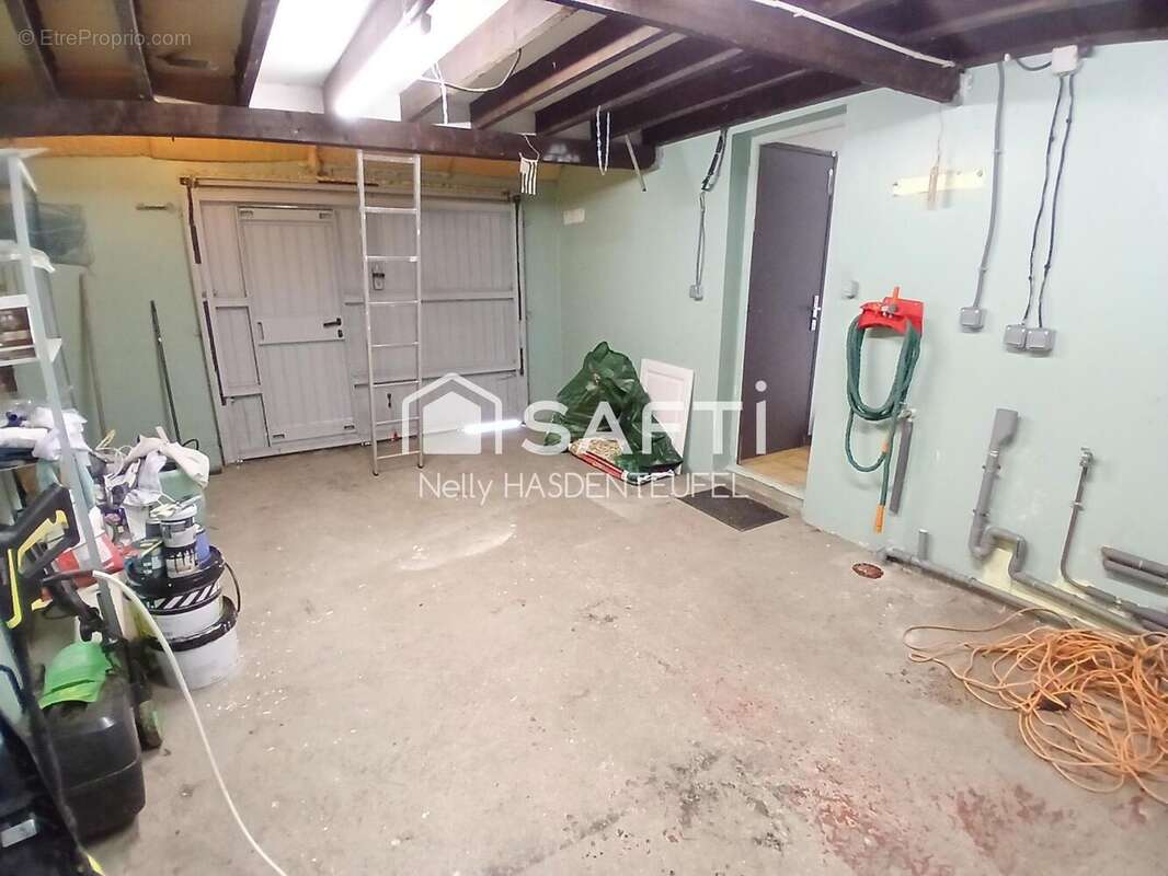 Photo 9 - Maison à QUIEVRECHAIN