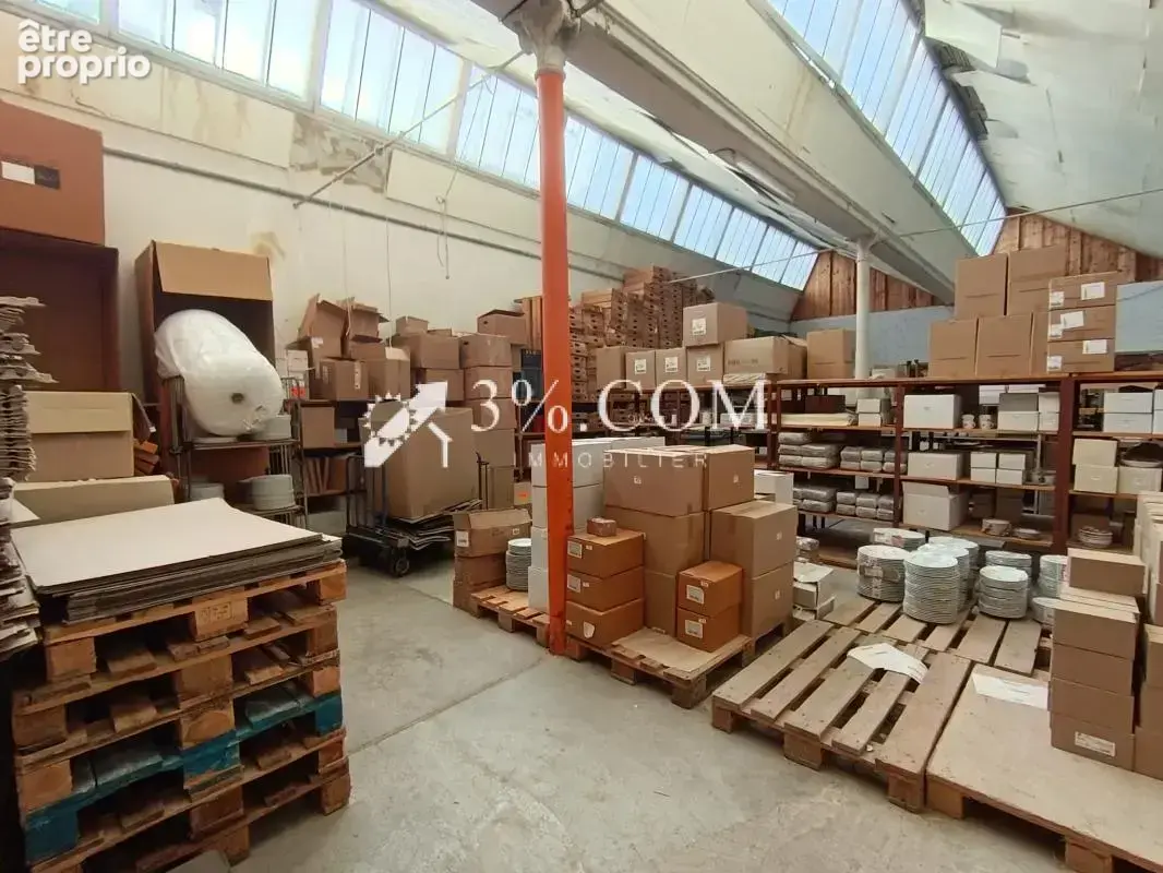 Local professionnel + deux terrains nus - photo 15