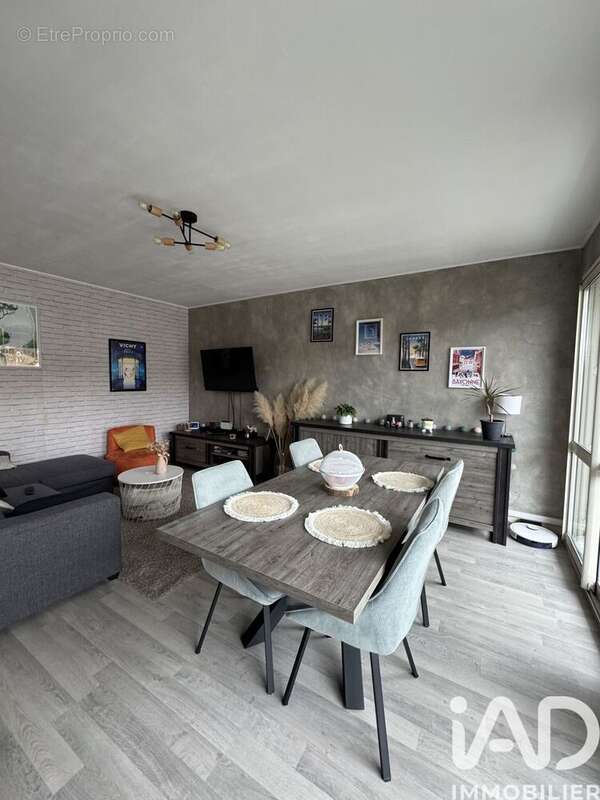 Photo 3 - Appartement à BOURGES