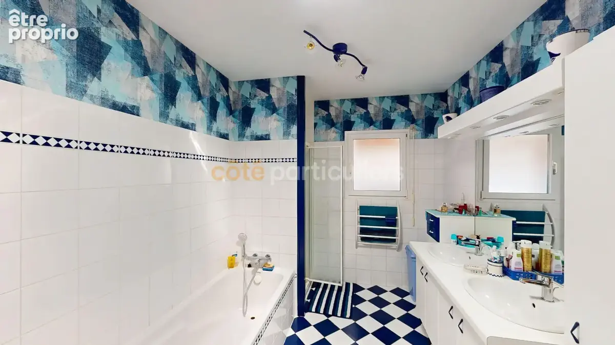 Mortagne-sur-sèvre - plain-pied 179 m² - terrain 966 m² - garage 39 m² - sans vis-à-vis - photo 10