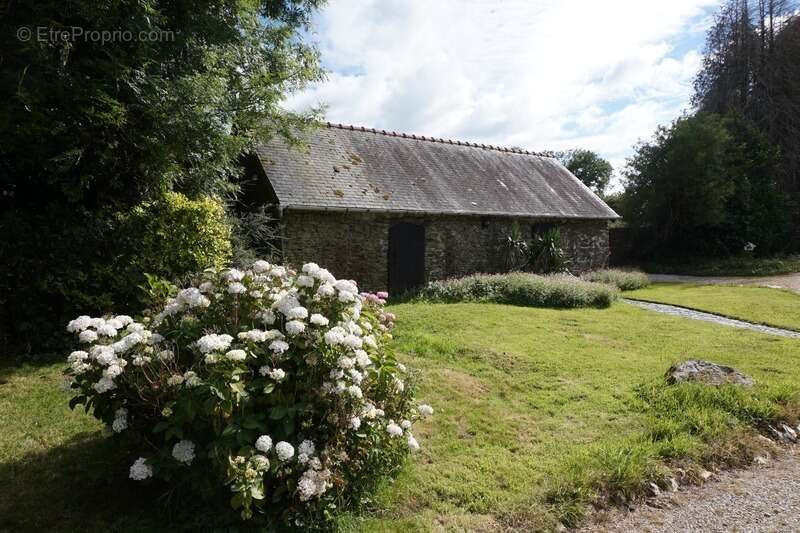 Maison à PLONEVEZ-DU-FAOU