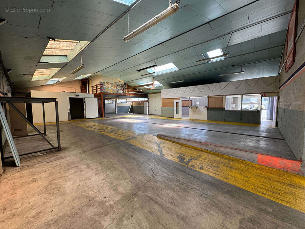 Commerce à SAINT-LO