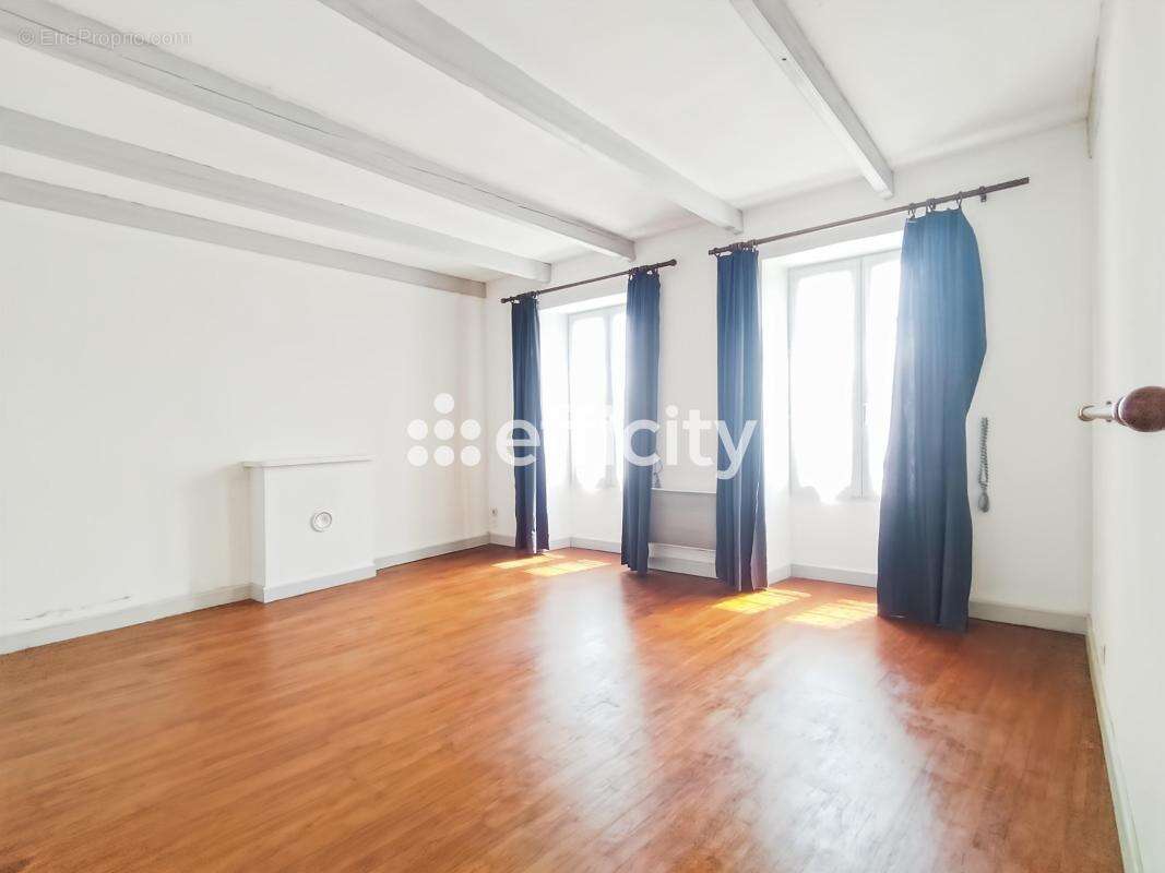 Maison 5 pièces 181 m² à vendre à Ferrieres (17170) - photo 12
