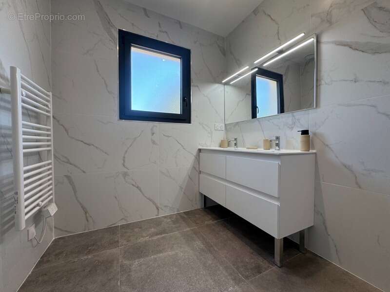 Maison à vendre 5 pièces SAINT CHRISTOL LES ALES (30) - photo 15