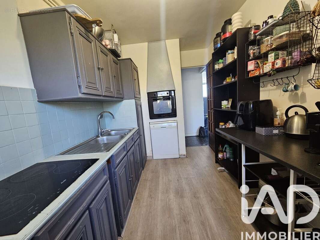Photo 8 - Appartement à MARSEILLE-9E