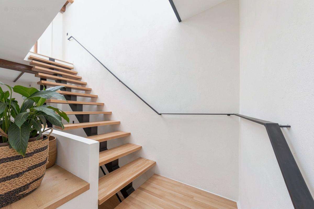 Maison à BOUC-BEL-AIR