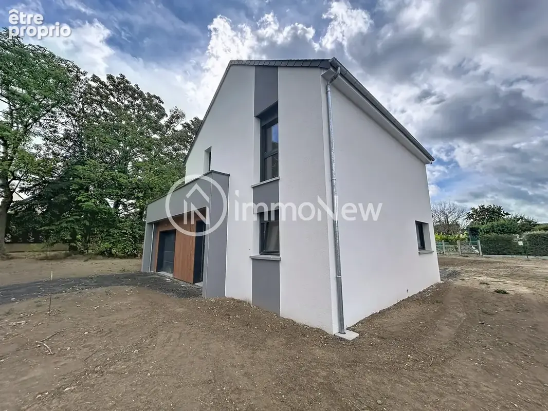 MAISON NEUVE trois chambres - Confort moderne à proximité directe du centre de BREHAL. - photo 2