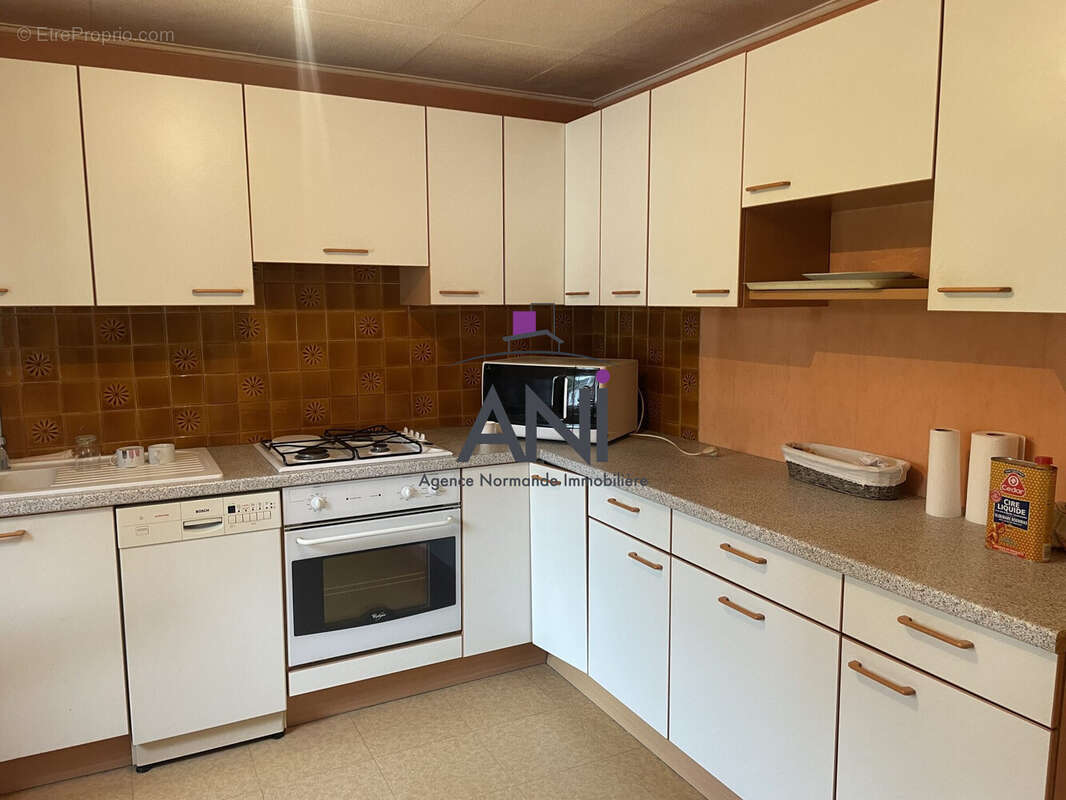 Maison à HAUTOT-SUR-MER