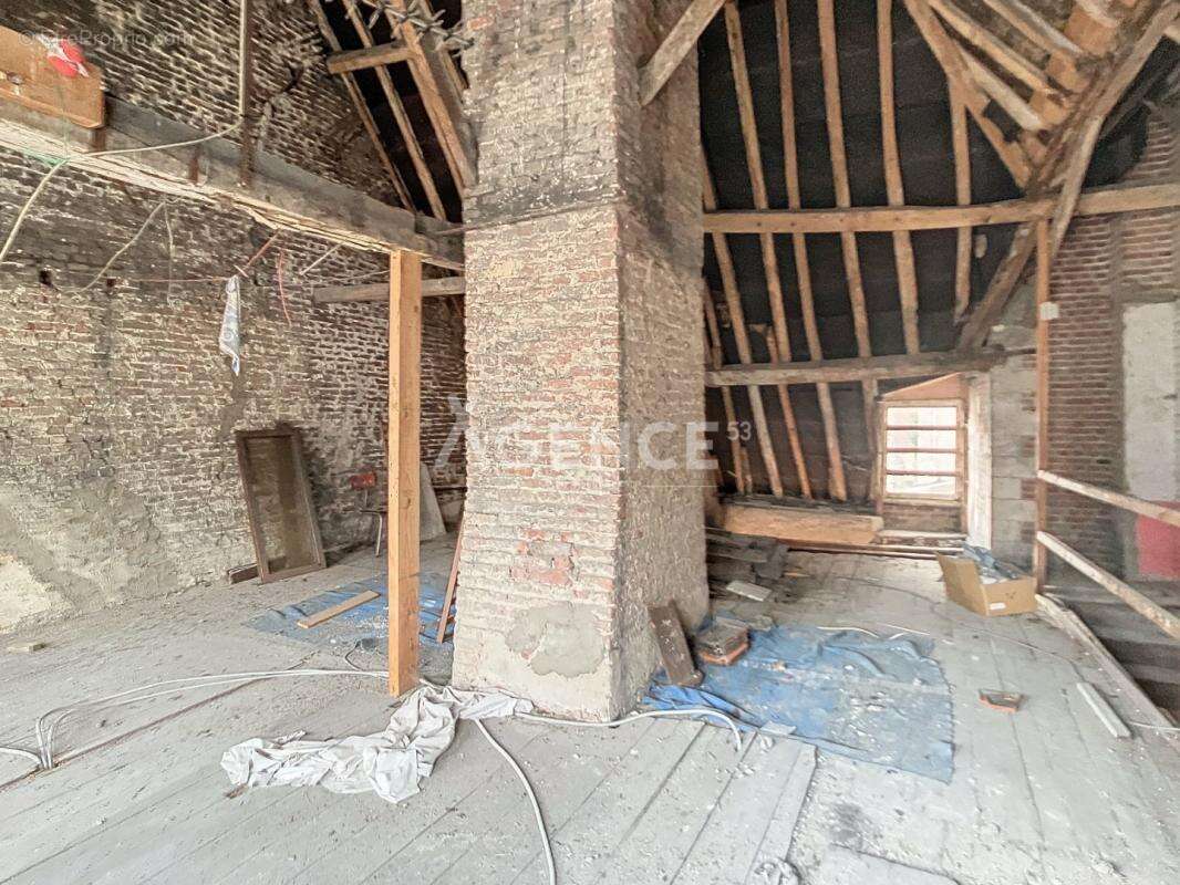 Maison à AIRE-SUR-LA-LYS