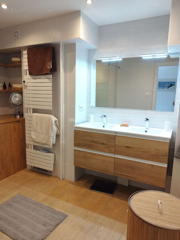 Appartement f4 renove de 106 m2 - photo 4