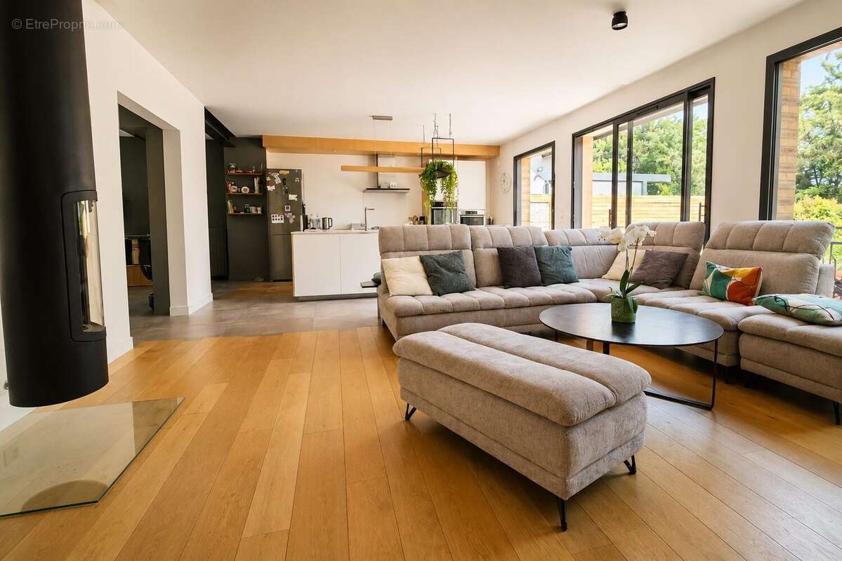 Maison 167 m² à Creteil  - photo 5
