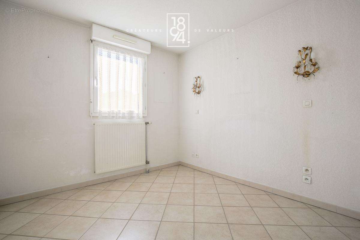 Appartement à MARSEILLE-13E