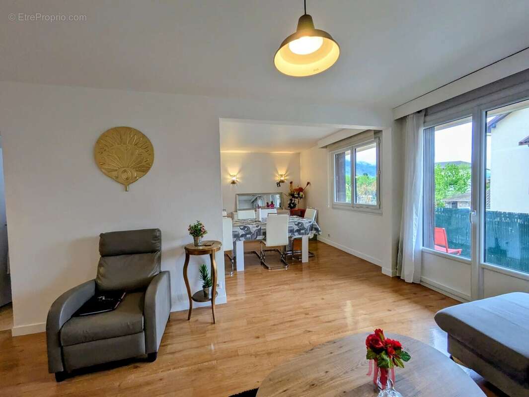 Appartement à ALBERTVILLE
